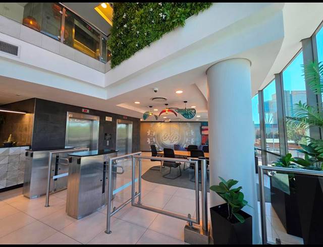 BUSINESS PROPERTY TO RENT IN MENLYN